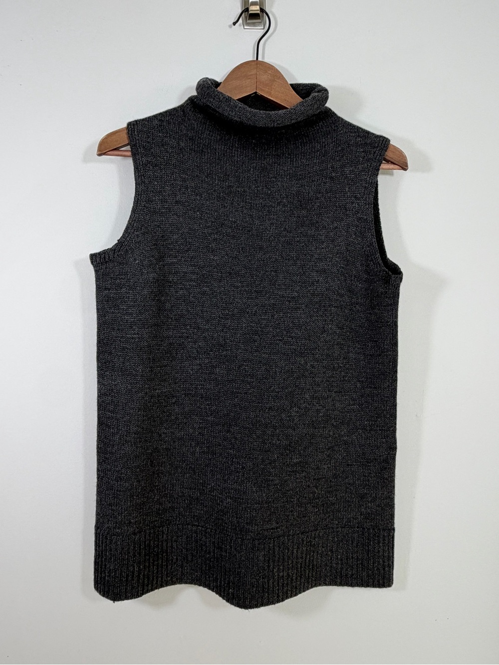 DKNY City Gray 100% Wool Sleeveless Turtleneck Sweater Tunic Top Small